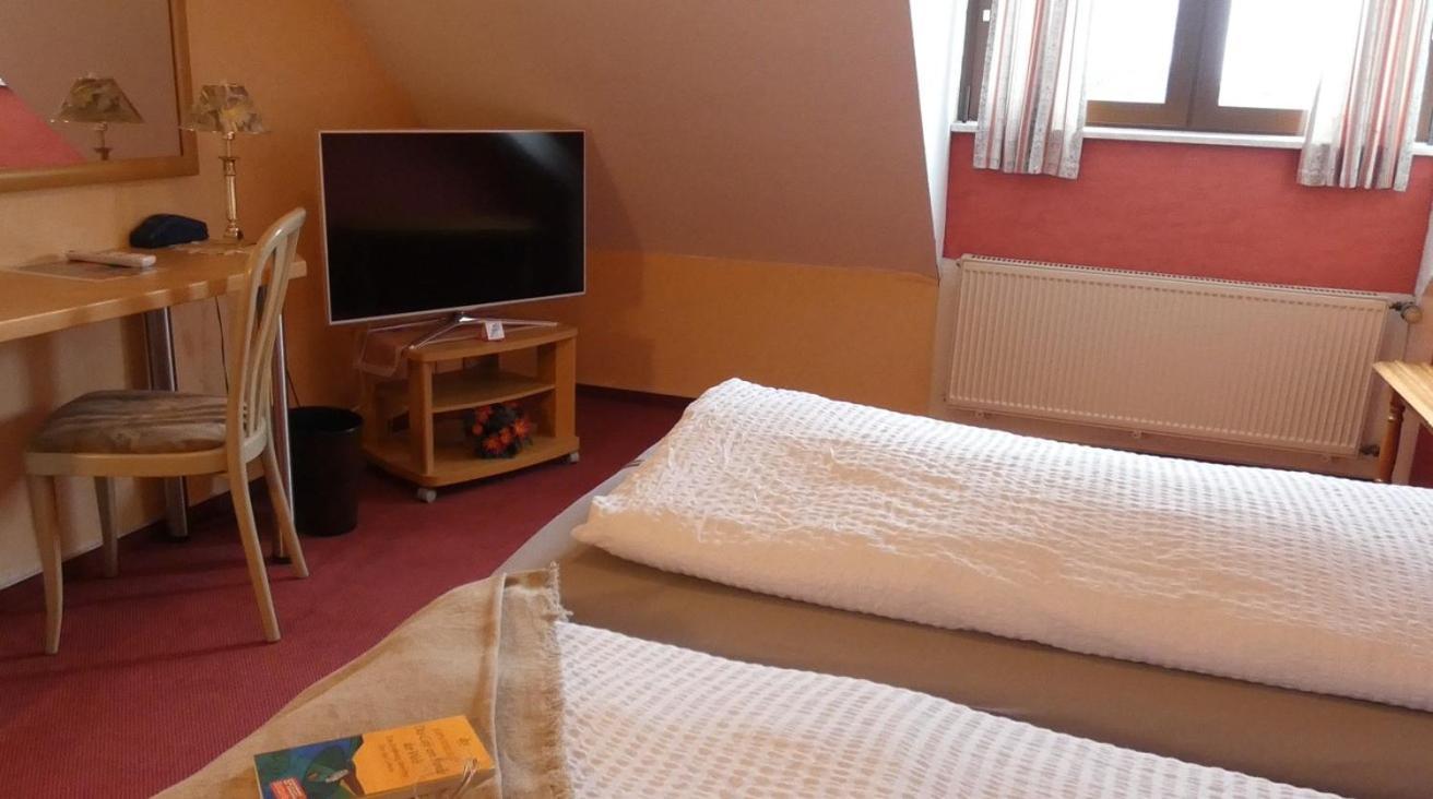 Zenner'S Landhotel Newel Bagian luar foto